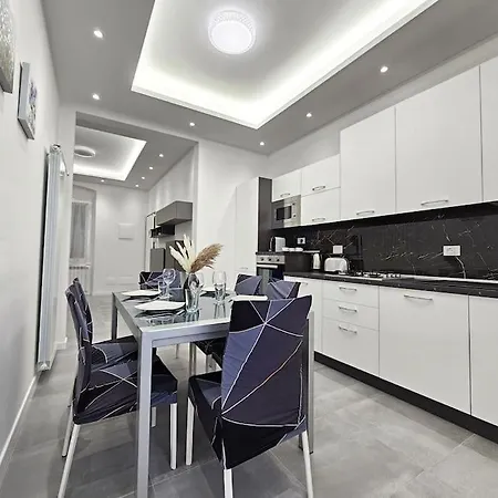 Elegante A Due Passi Dal Centro Rapallo