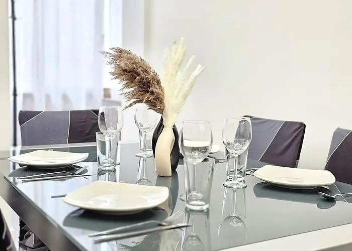 Elegante A Due Passi Dal Centro Apartment